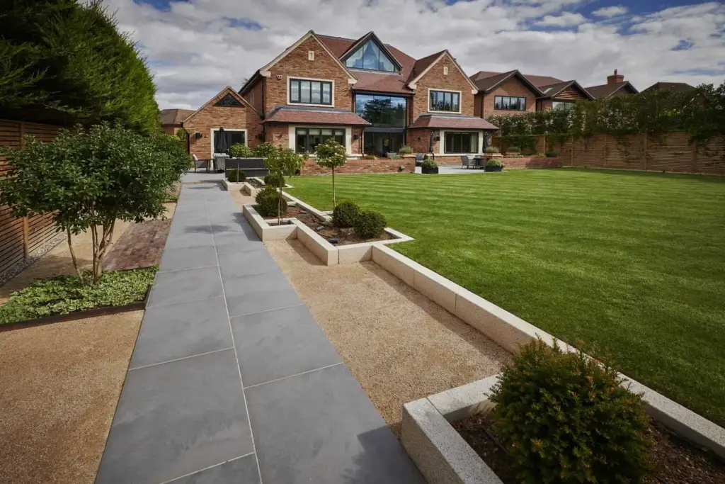 The Manor Promenade — completed garden view 9