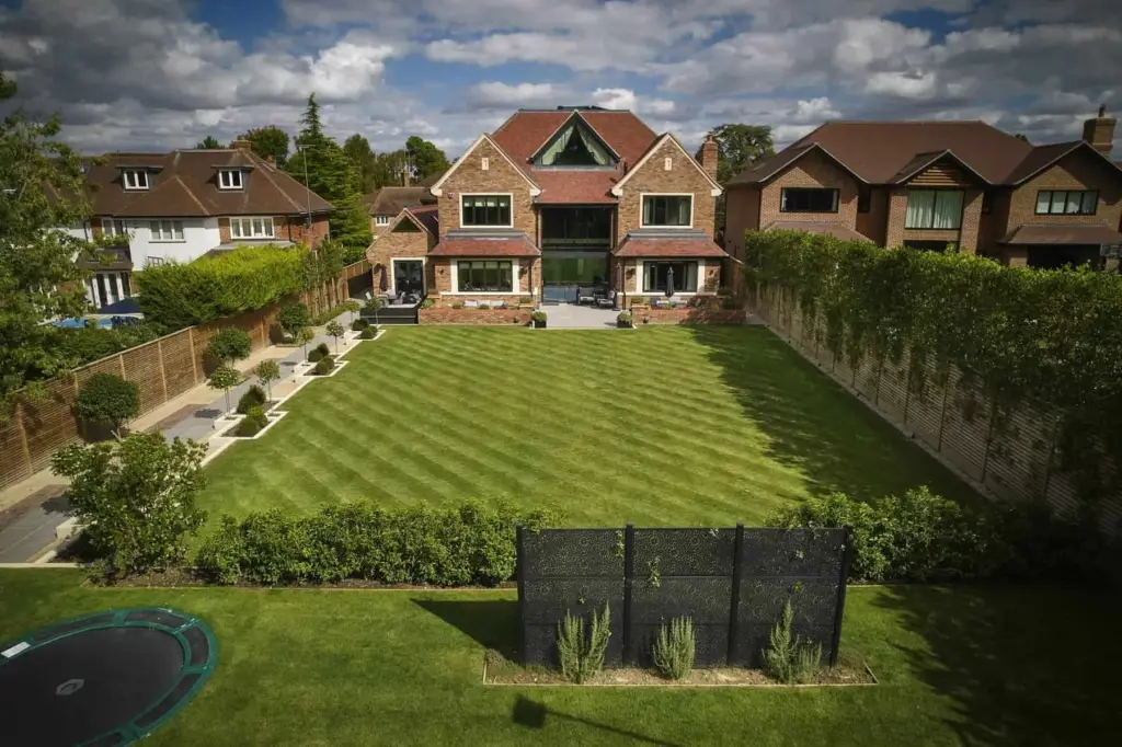 The Manor Promenade — completed garden view 14