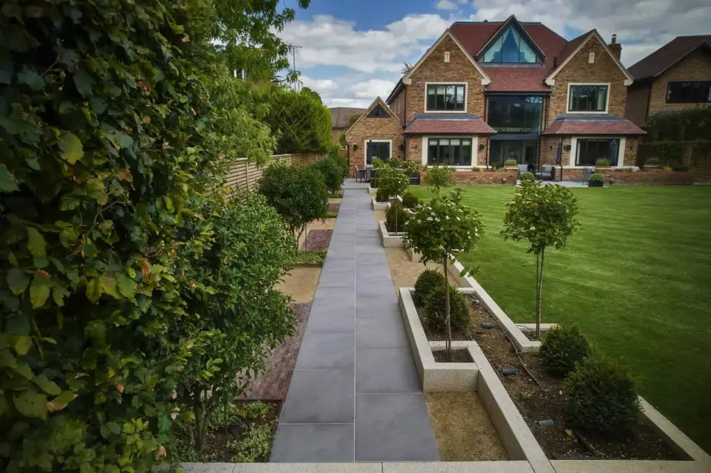 The Manor Promenade — completed garden view 15