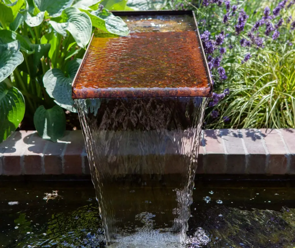 Between Stone and Water garden — gallery 2