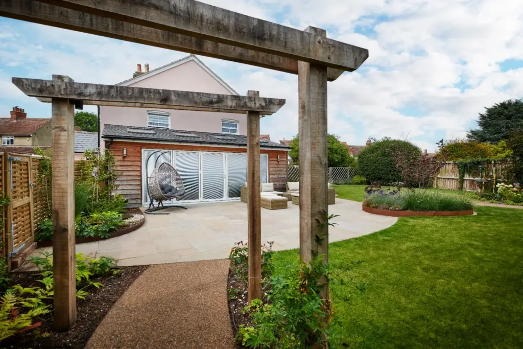 Pathways and Pause garden — gallery 3