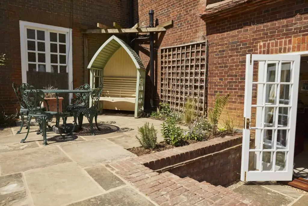 The Arts & Crafts Garden — completed garden view 14