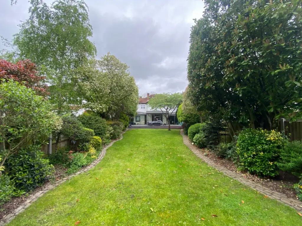 Buckhurst Hill — Garden & Boardwalk before