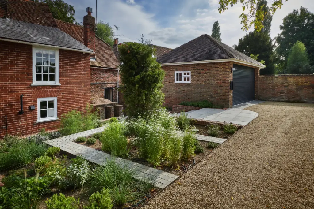 Garden structure maintained through Refined aftercare