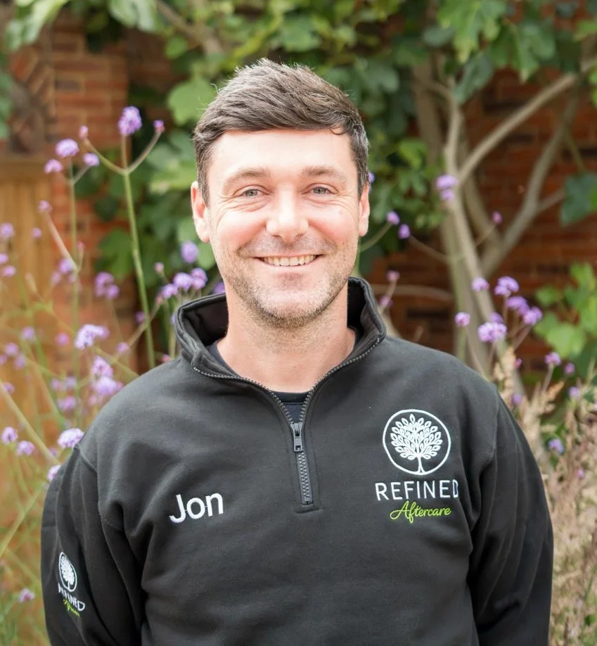 Guided by experienced horticultural specialists