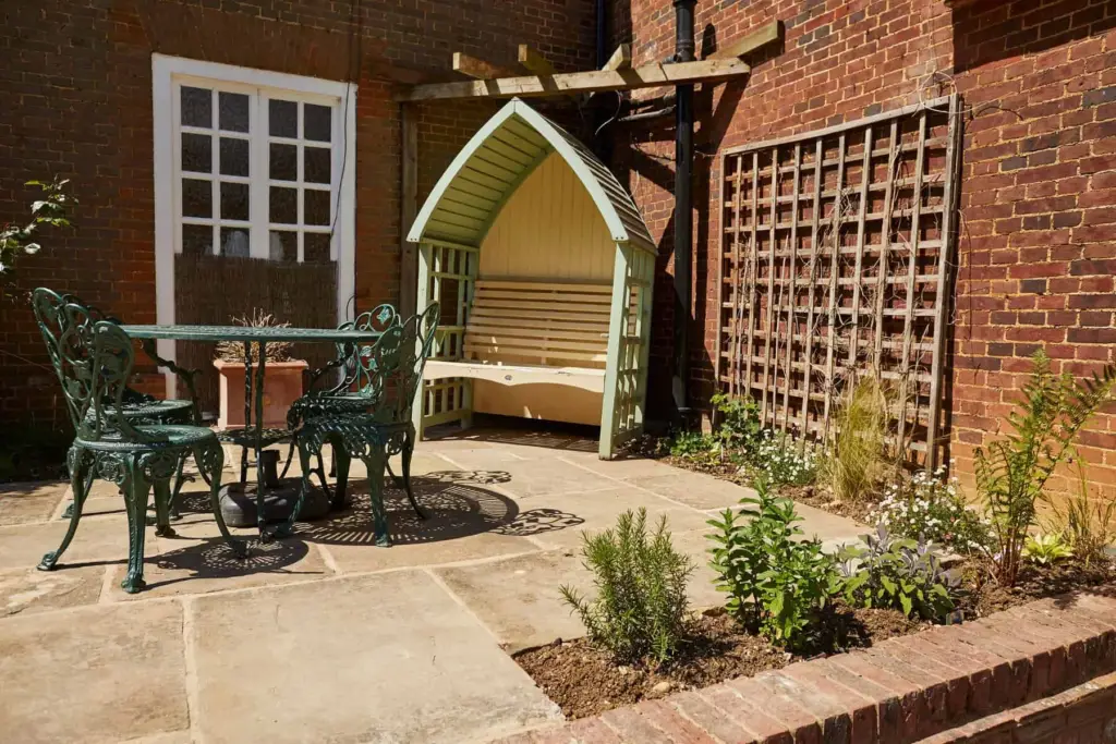 The Arts & Crafts Garden — completed garden view 15