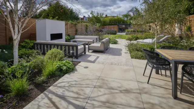 Outdoor Living That Feels Designed, Not Installed — Refined Landscapes journal