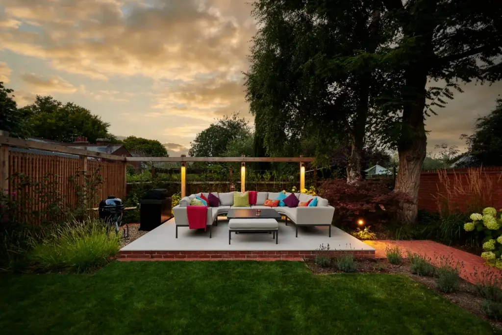 The Edwardian Garden — twilight